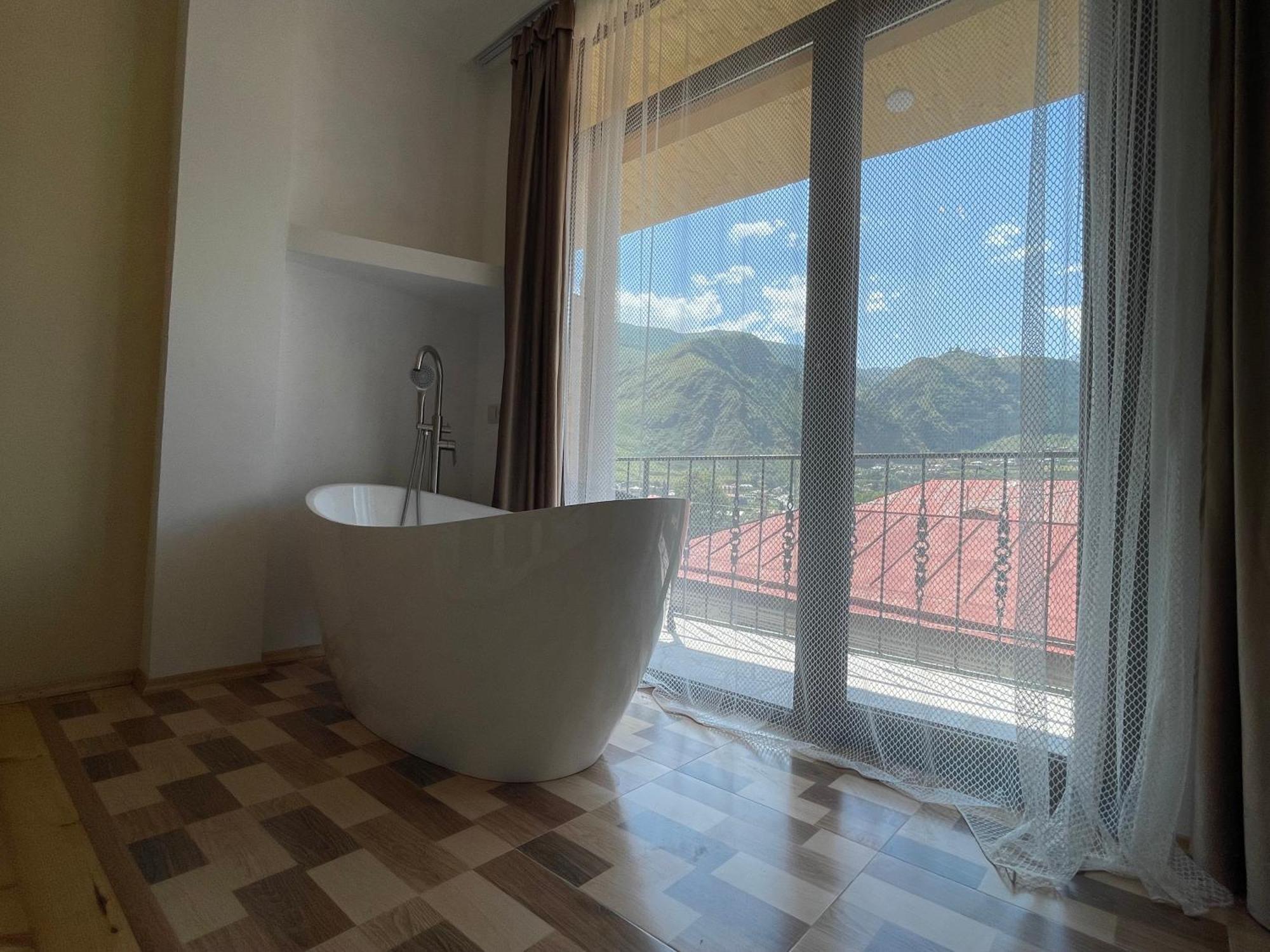 Sunny Guesthouse كازباجي المظهر الخارجي الصورة